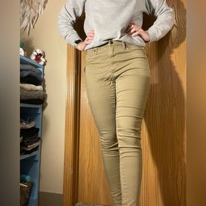 Universal Thread khakis - Catholic school approved